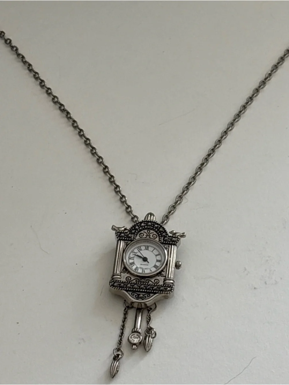Vintage-Inspired Silver Cuckoo Clock Pendant Necklace - Silver - Picture 14 of 16